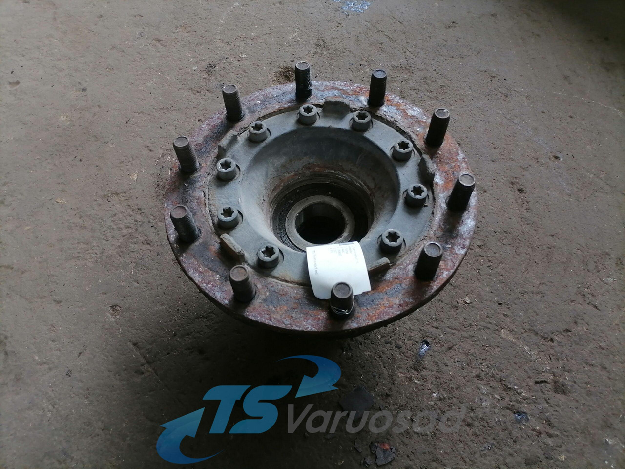 Scania Front hub 1868663 - Moyeu pour Camion: photos 1 Scania Front hub 1868663 - Moyeu pour Camion: photos 1