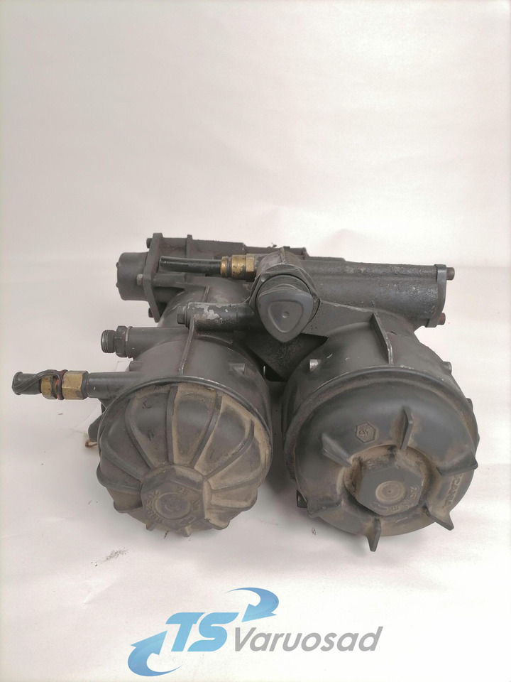 Scania Fuel filter unit 1863220 - Filtre à carburant pour Camion: photos 3 Scania Fuel filter unit 1863220 - Filtre à carburant pour Camion: photos 3