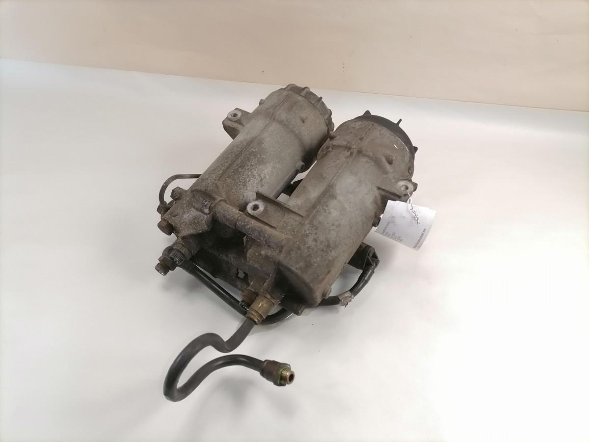 Scania Fuel filter unit 2410622 - Filtre à carburant pour Camion: photos 2 Scania Fuel filter unit 2410622 - Filtre à carburant pour Camion: photos 2