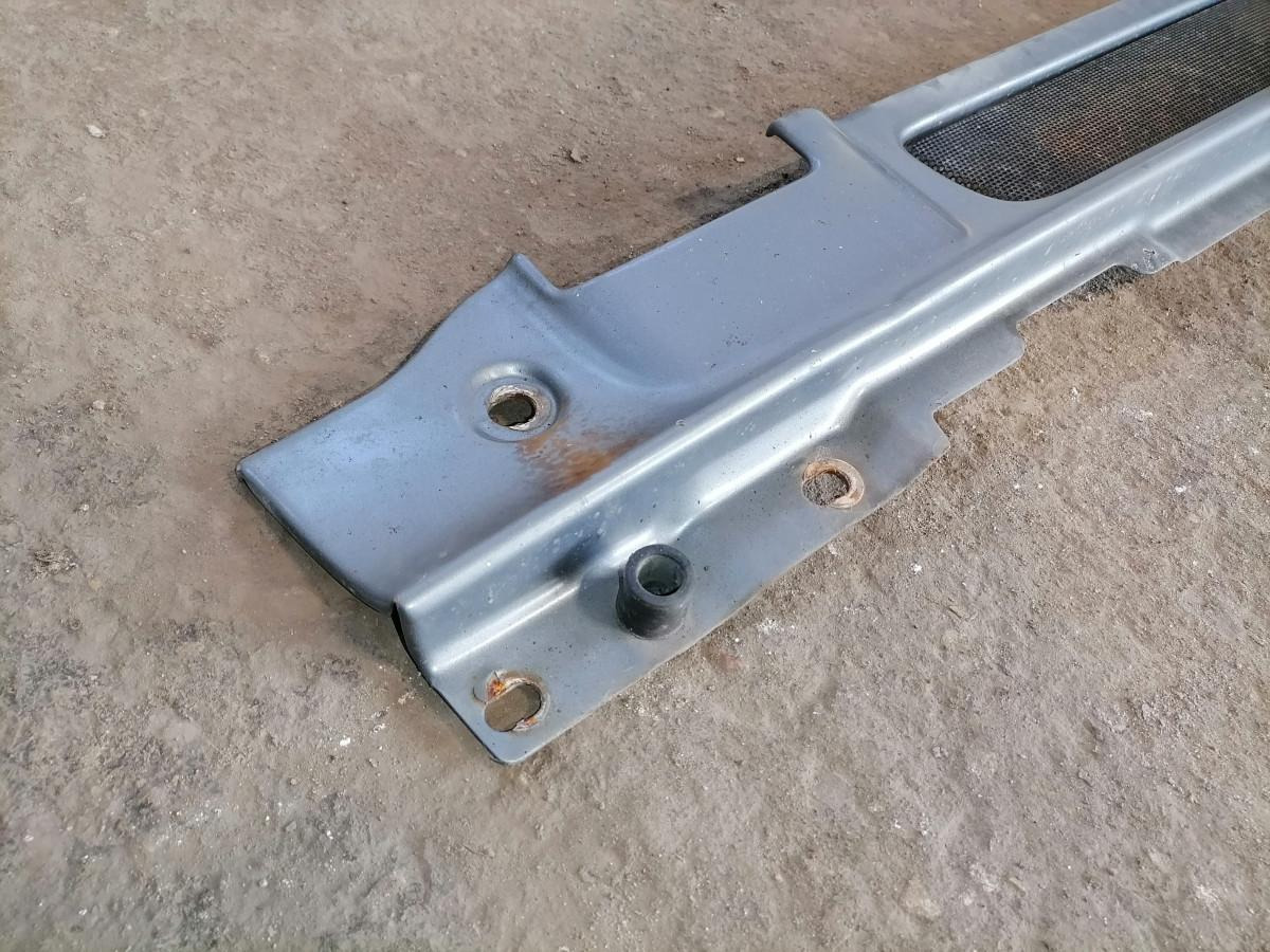 Scania Grille panel 1748086 - Calandre pour Camion: photos 4 Scania Grille panel 1748086 - Calandre pour Camion: photos 4