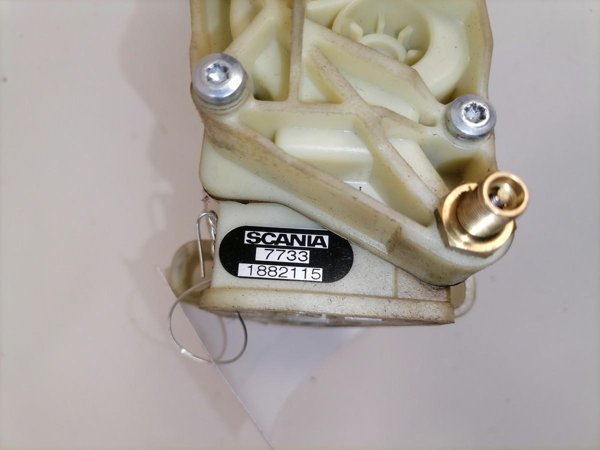 Scania Handbrake control lever 1882115 - Pièce universelle pour Camion: photos 3 Scania Handbrake control lever 1882115 - Pièce universelle pour Camion: photos 3