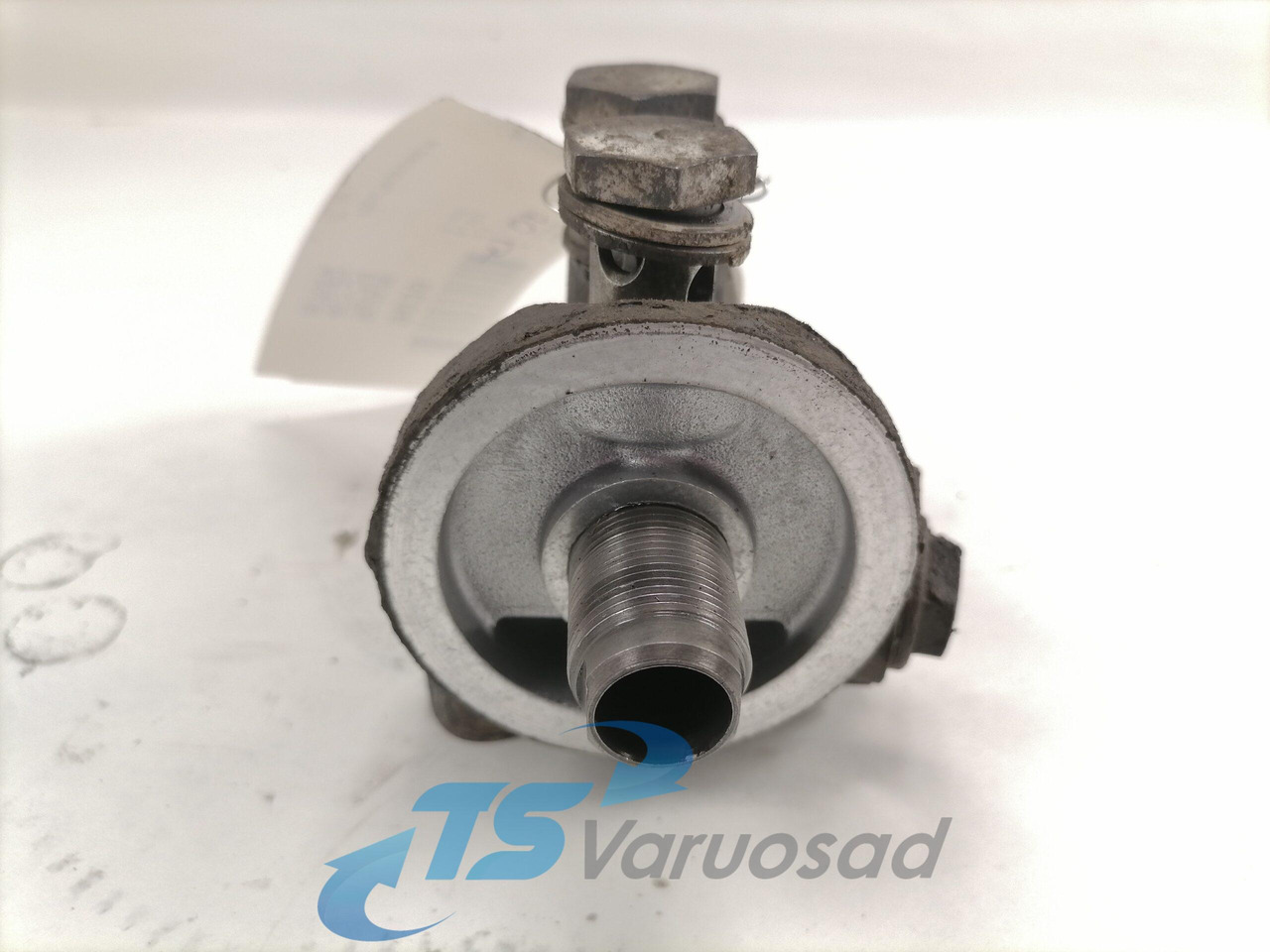 Scania Käigukasti õlifiltri jalg 1765955 - Boîte de vitesse et pièces pour Camion: photos 2 Scania Käigukasti õlifiltri jalg 1765955 - Boîte de vitesse et pièces pour Camion: photos 2