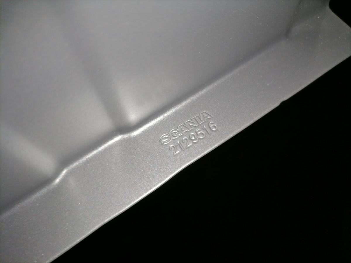 Scania Küljeluugi katteplaat 2129516 - Pièce universelle pour Camion: photos 2 Scania Küljeluugi katteplaat 2129516 - Pièce universelle pour Camion: photos 2
