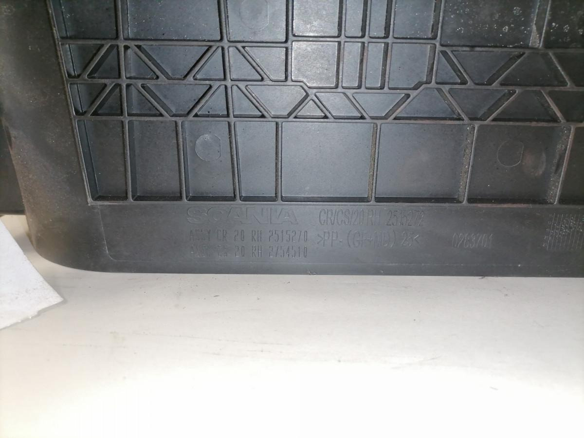 Scania Küljeluugi plastraam 2515270 - Pièce universelle pour Camion: photos 2 Scania Küljeluugi plastraam 2515270 - Pièce universelle pour Camion: photos 2