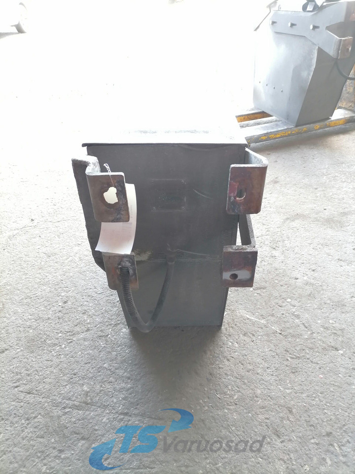 Scania Liivakast S90 - Pièce universelle pour Camion: photos 4 Scania Liivakast S90 - Pièce universelle pour Camion: photos 4