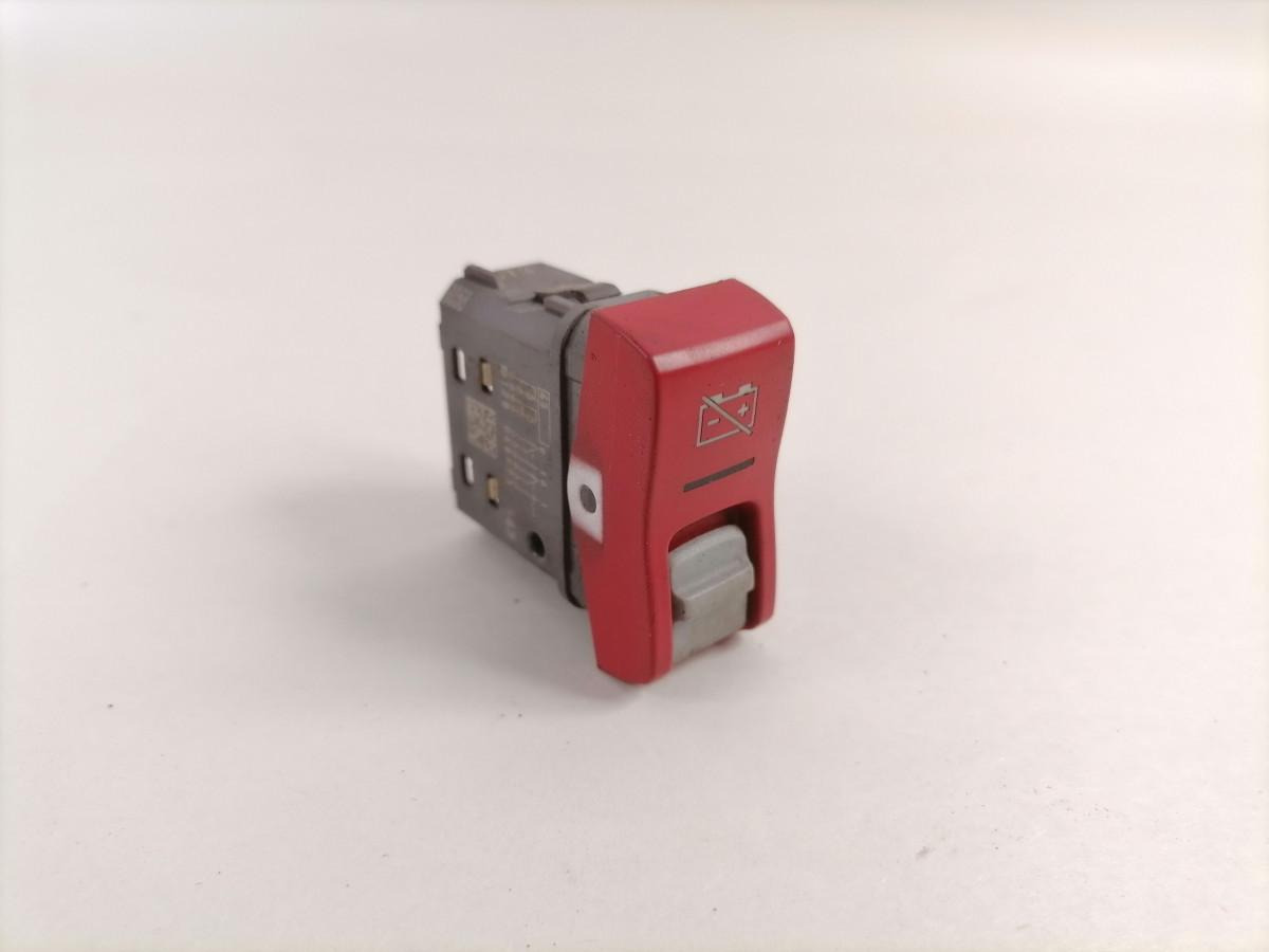 Scania Lüliti 2444522 - Cabine pour Camion: photos 2 Scania Lüliti 2444522 - Cabine pour Camion: photos 2