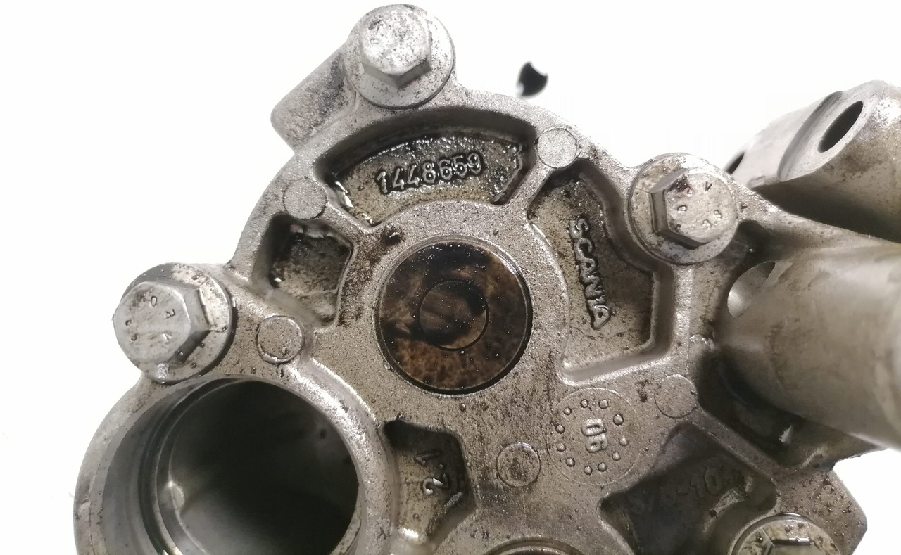 Scania Oil pump 1448659 - Pompe à huile pour Camion: photos 5 Scania Oil pump 1448659 - Pompe à huile pour Camion: photos 5