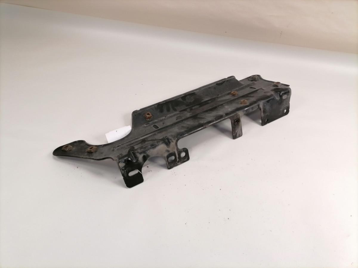 Scania Radiaatori pealne kronstein 1741217 - Pièce universelle pour Camion: photos 3 Scania Radiaatori pealne kronstein 1741217 - Pièce universelle pour Camion: photos 3