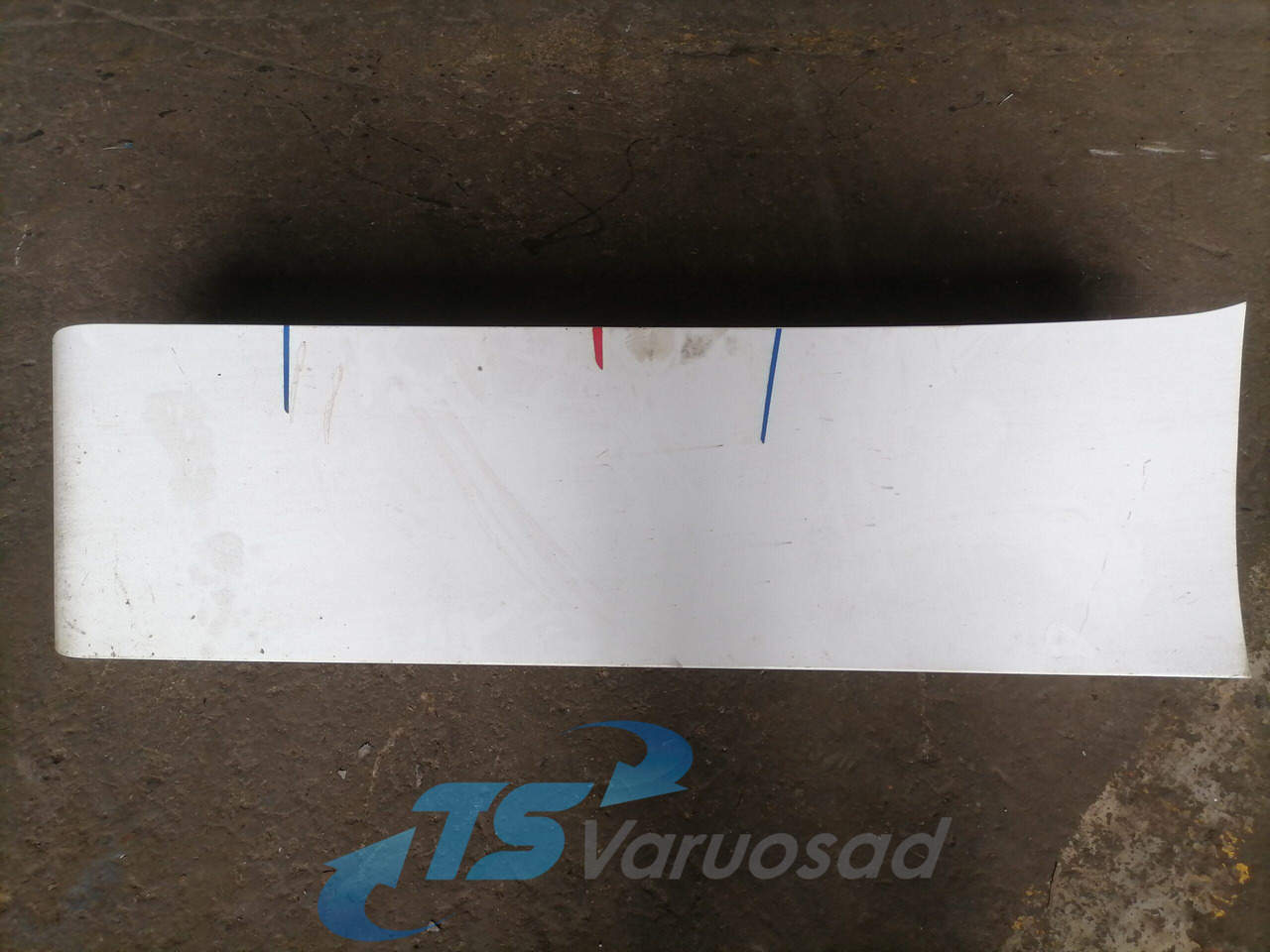 Scania Scania kabiini tuulesuunaja, vasak külg 1532460 - Aérodynamique/ Spoilers pour Camion: photos 1 Scania Scania kabiini tuulesuunaja, vasak külg 1532460 - Aérodynamique/ Spoilers pour Camion: photos 1