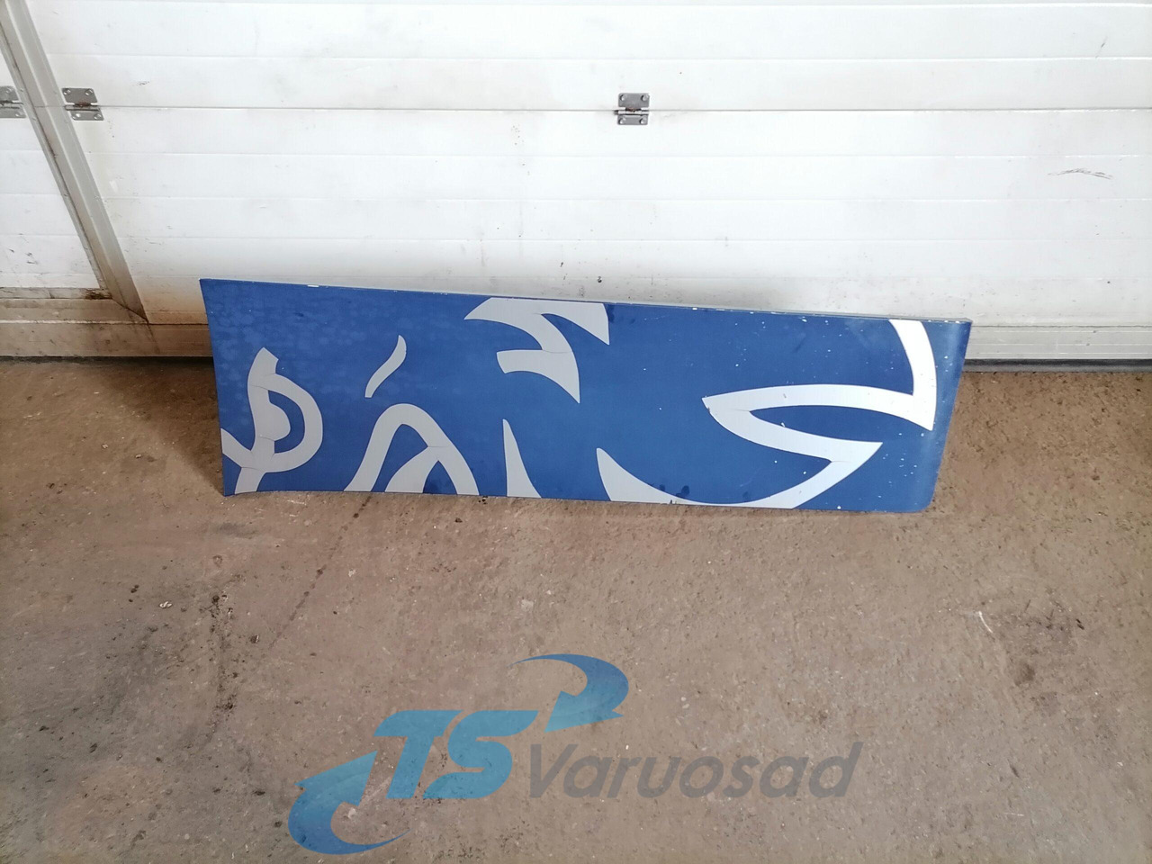 Scania Scania kabiini tuulesuunaja, vasak külg 1532460 - Aérodynamique/ Spoilers pour Camion: photos 1 Scania Scania kabiini tuulesuunaja, vasak külg 1532460 - Aérodynamique/ Spoilers pour Camion: photos 1