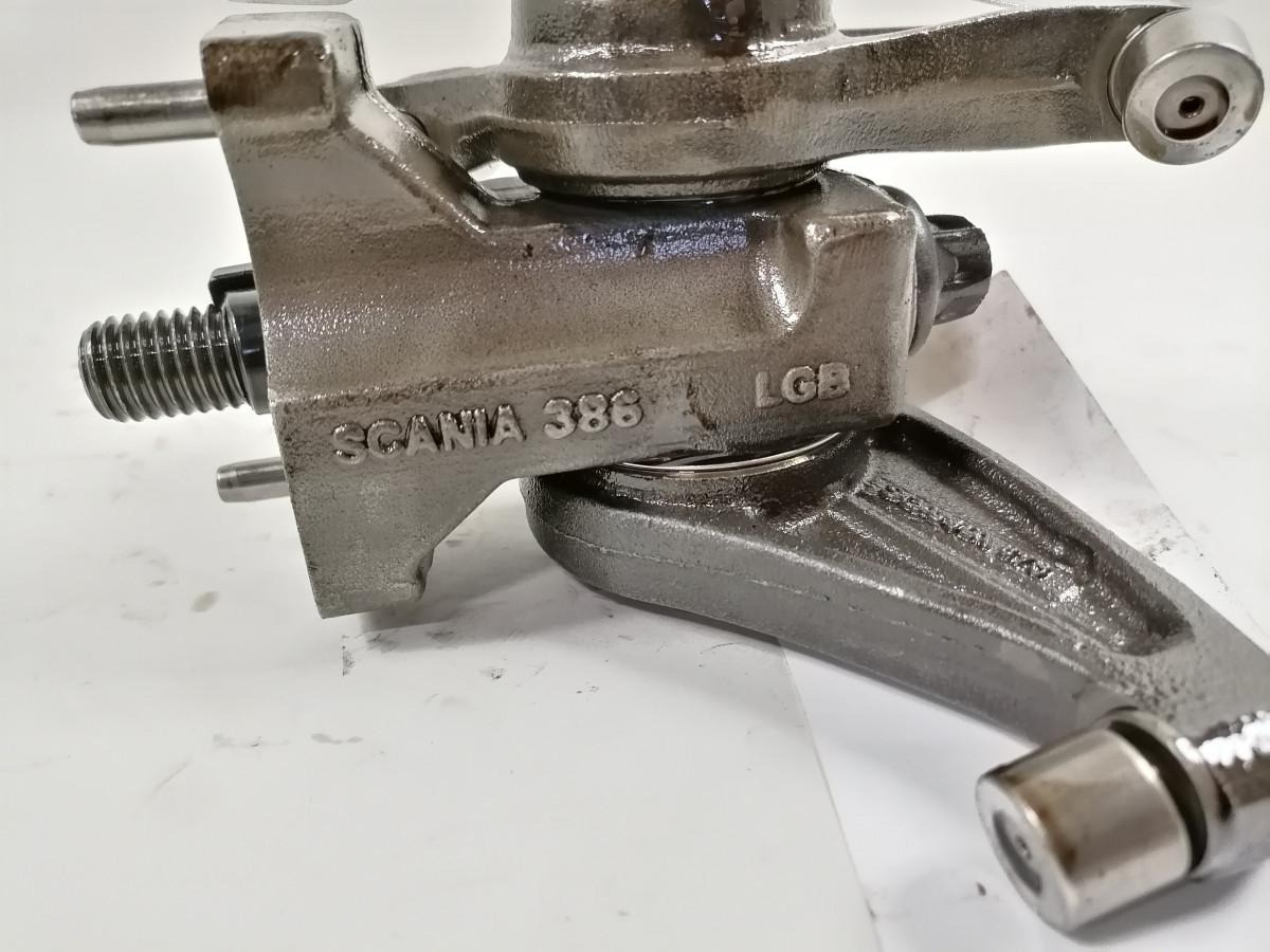 Scania Set of rockers with shaft 1890936 - Pièce universelle pour Camion: photos 2 Scania Set of rockers with shaft 1890936 - Pièce universelle pour Camion: photos 2