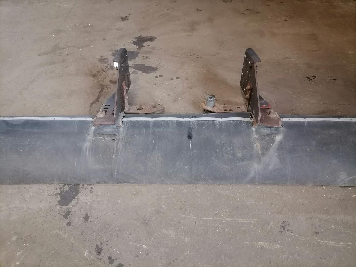 Scania Tagumine kaitseraud 1850158 - Pare-chocs pour Camion: photos 3 Scania Tagumine kaitseraud 1850158 - Pare-chocs pour Camion: photos 3