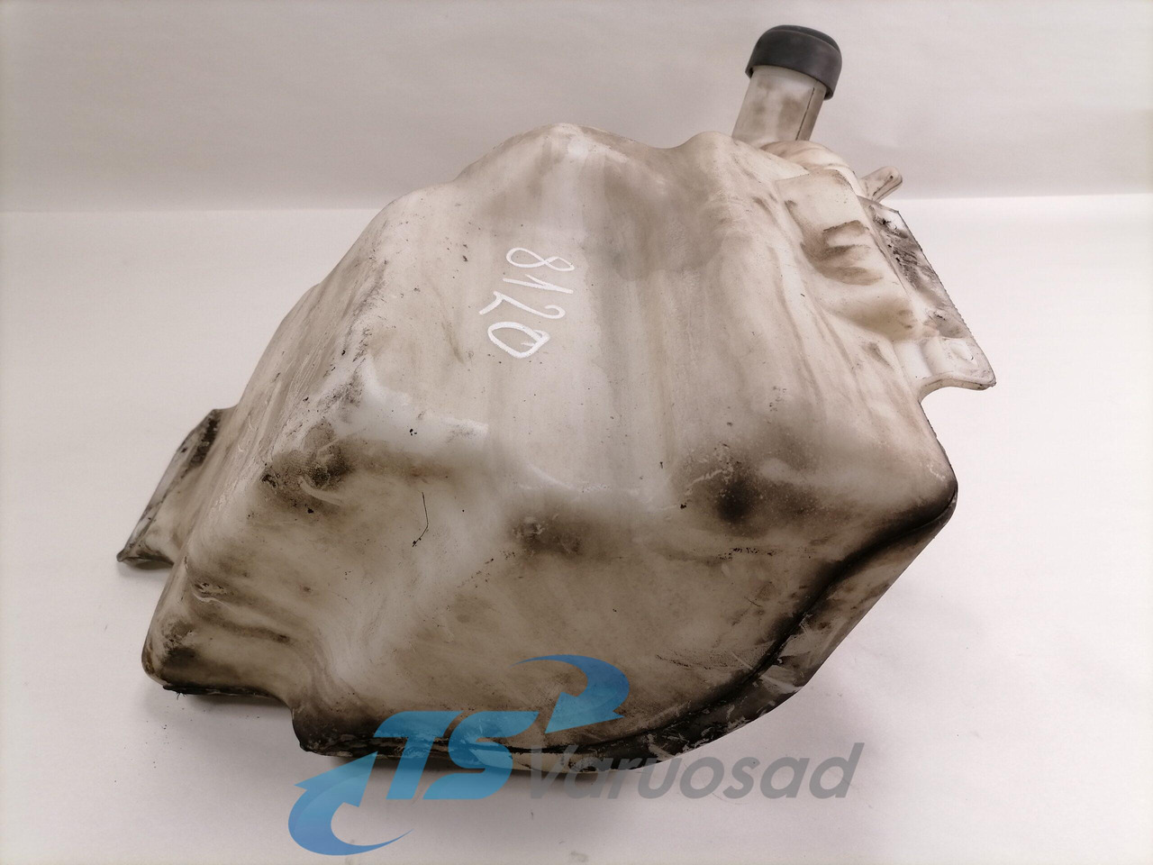 Scania Windscreen washer fluid tank 1854255 - Essuie-glace pour Camion: photos 2 Scania Windscreen washer fluid tank 1854255 - Essuie-glace pour Camion: photos 2