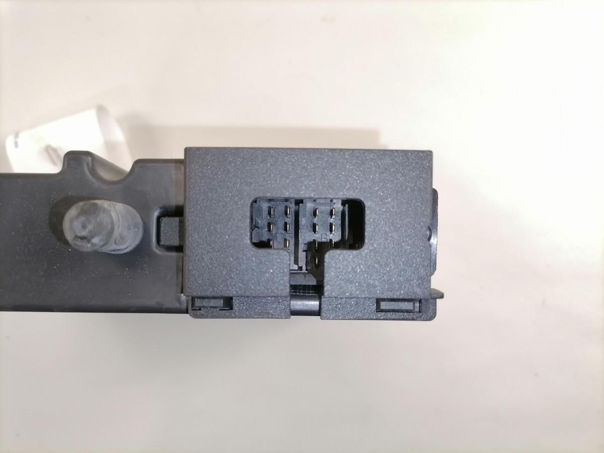 Scania tachograph 2621563 - Chronotachygraphe pour Camion: photos 4 Scania tachograph 2621563 - Chronotachygraphe pour Camion: photos 4