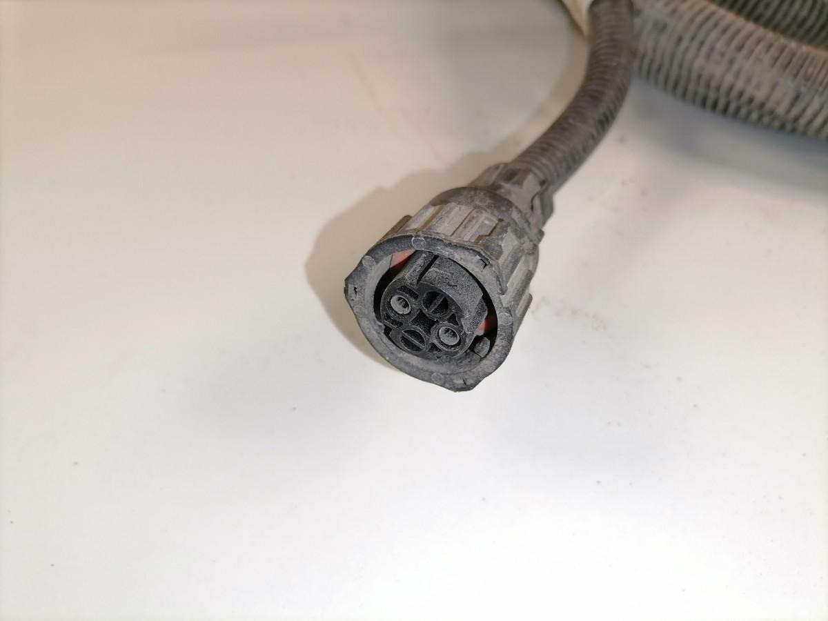 Volvo ADBlue kaabel 20927930 - Système de carburant pour Camion: photos 3 Volvo ADBlue kaabel 20927930 - Système de carburant pour Camion: photos 3