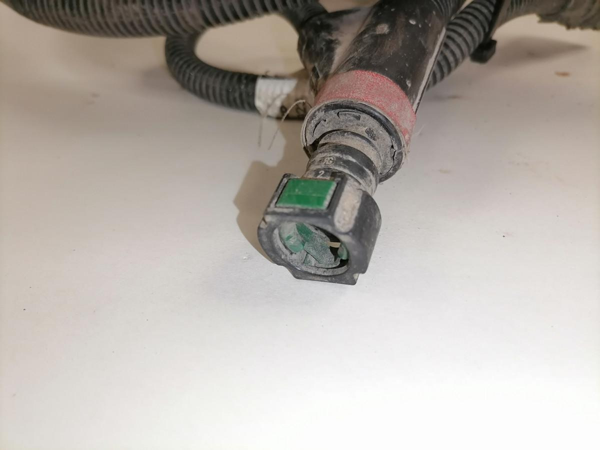 Volvo Adblue kaabel 20927923 - Système de carburant pour Camion: photos 5 Volvo Adblue kaabel 20927923 - Système de carburant pour Camion: photos 5