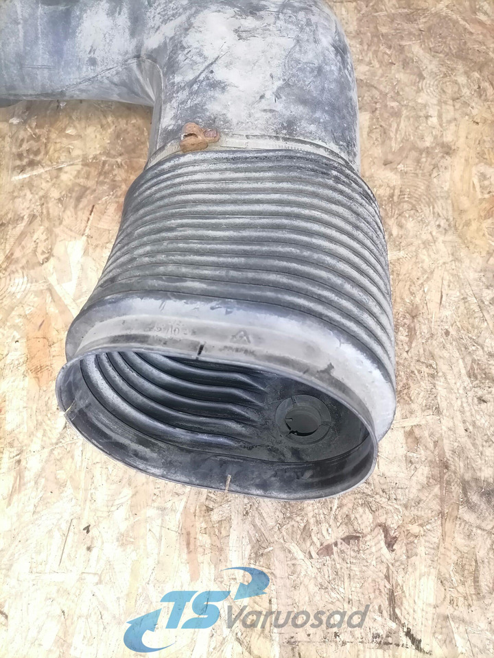Volvo Air intake 20456478 - Système d'admission d'air pour Camion: photos 3 Volvo Air intake 20456478 - Système d'admission d'air pour Camion: photos 3