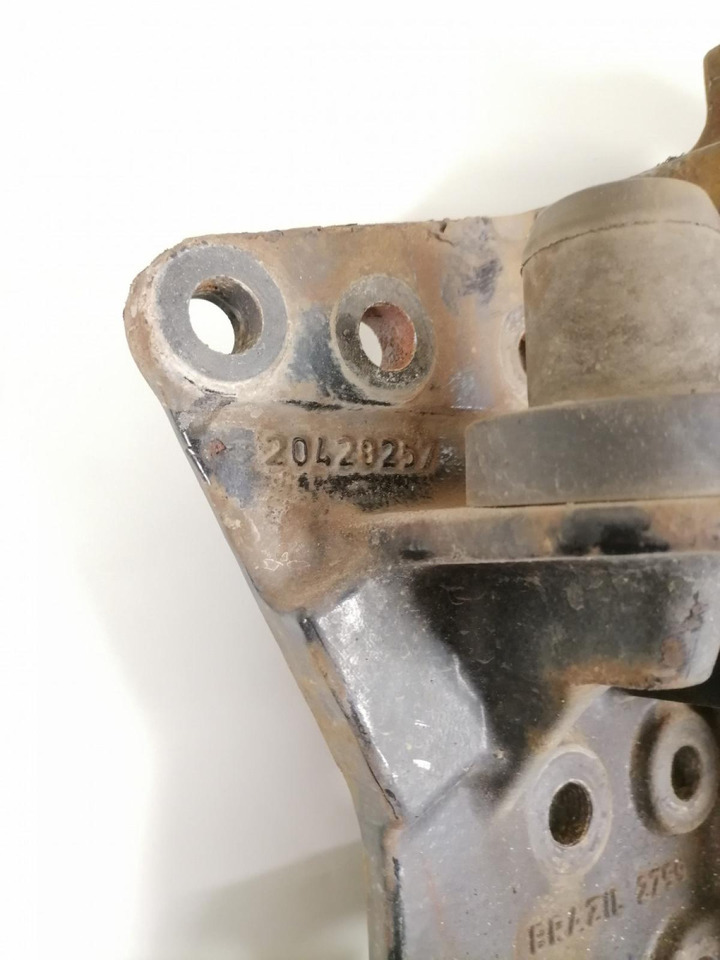 Volvo Bracket 20428257 - Frame/ Châssis pour Camion: photos 4 Volvo Bracket 20428257 - Frame/ Châssis pour Camion: photos 4