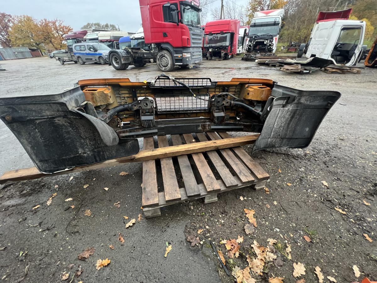 Volvo Bumper 20713554 - Pare-chocs pour Camion: photos 5 Volvo Bumper 20713554 - Pare-chocs pour Camion: photos 5