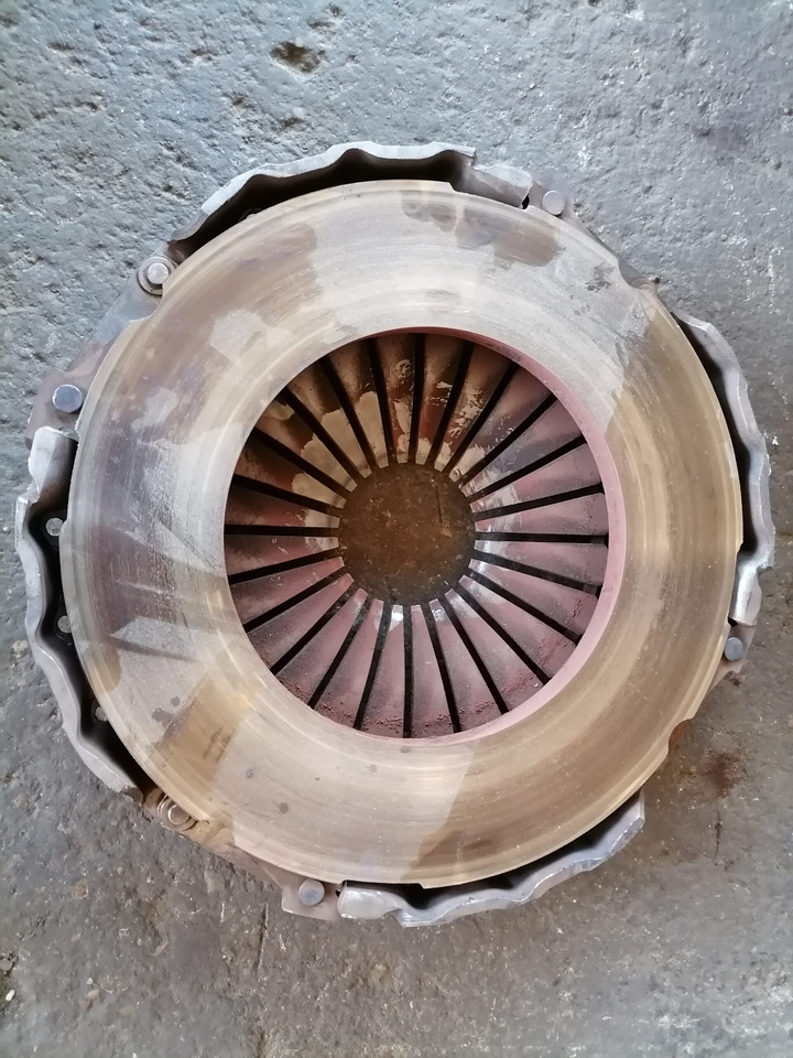 Volvo Clutch cover 20806454 - Embrayage et pièces pour Camion: photos 4 Volvo Clutch cover 20806454 - Embrayage et pièces pour Camion: photos 4