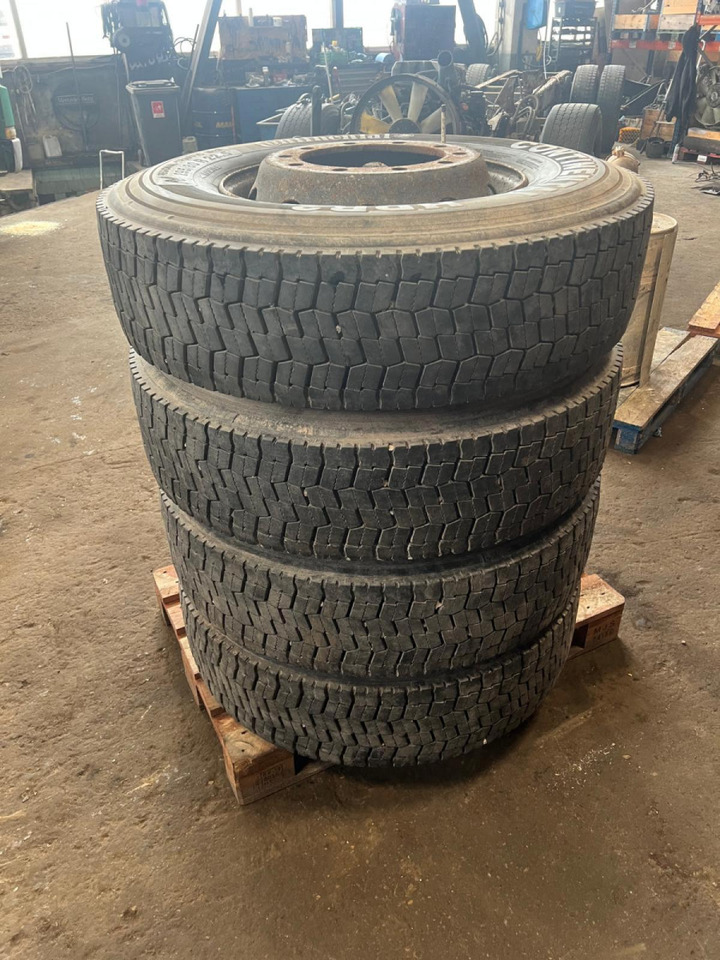 Volvo Continental HDR2 295/80R22.5 29580R225 - Pneus et jantes pour Camion: photos 2 Volvo Continental HDR2 295/80R22.5 29580R225 - Pneus et jantes pour Camion: photos 2