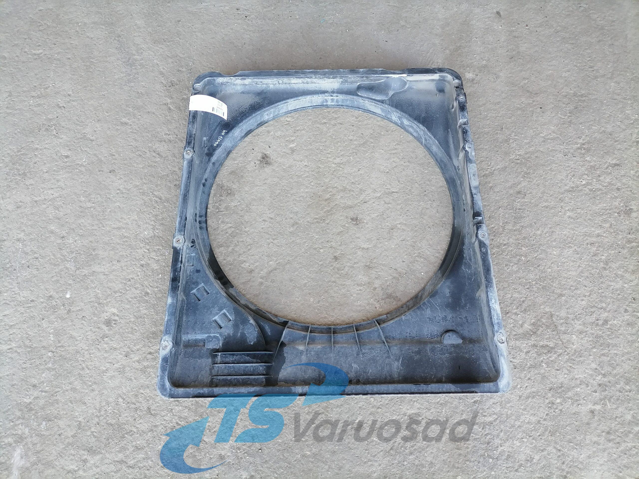 Volvo Fan shroud 22060183 - Radiateur pour Camion: photos 2 Volvo Fan shroud 22060183 - Radiateur pour Camion: photos 2
