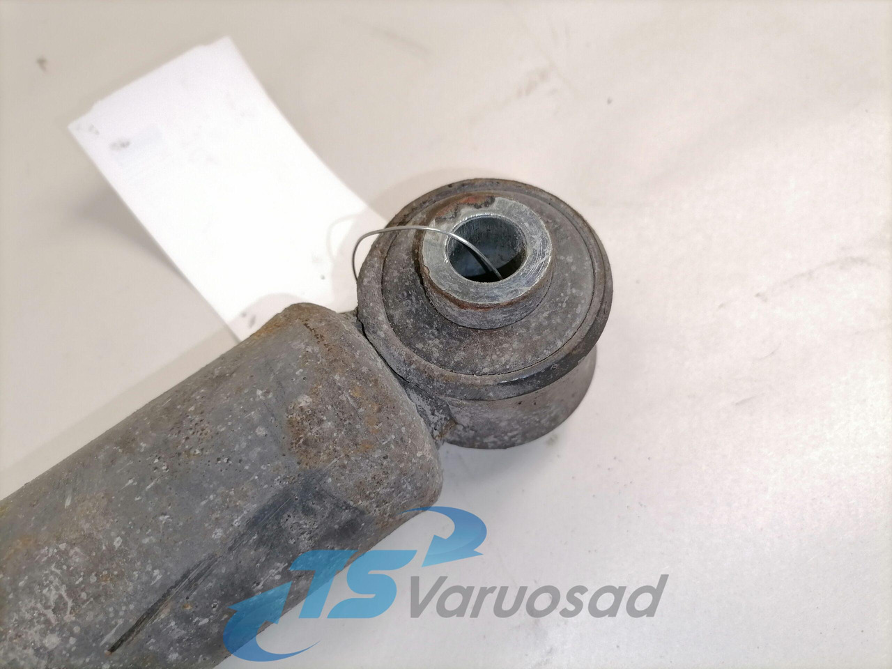 Volvo First axel shock absorber 21866530 - Amortisseurs pour Camion: photos 3 Volvo First axel shock absorber 21866530 - Amortisseurs pour Camion: photos 3
