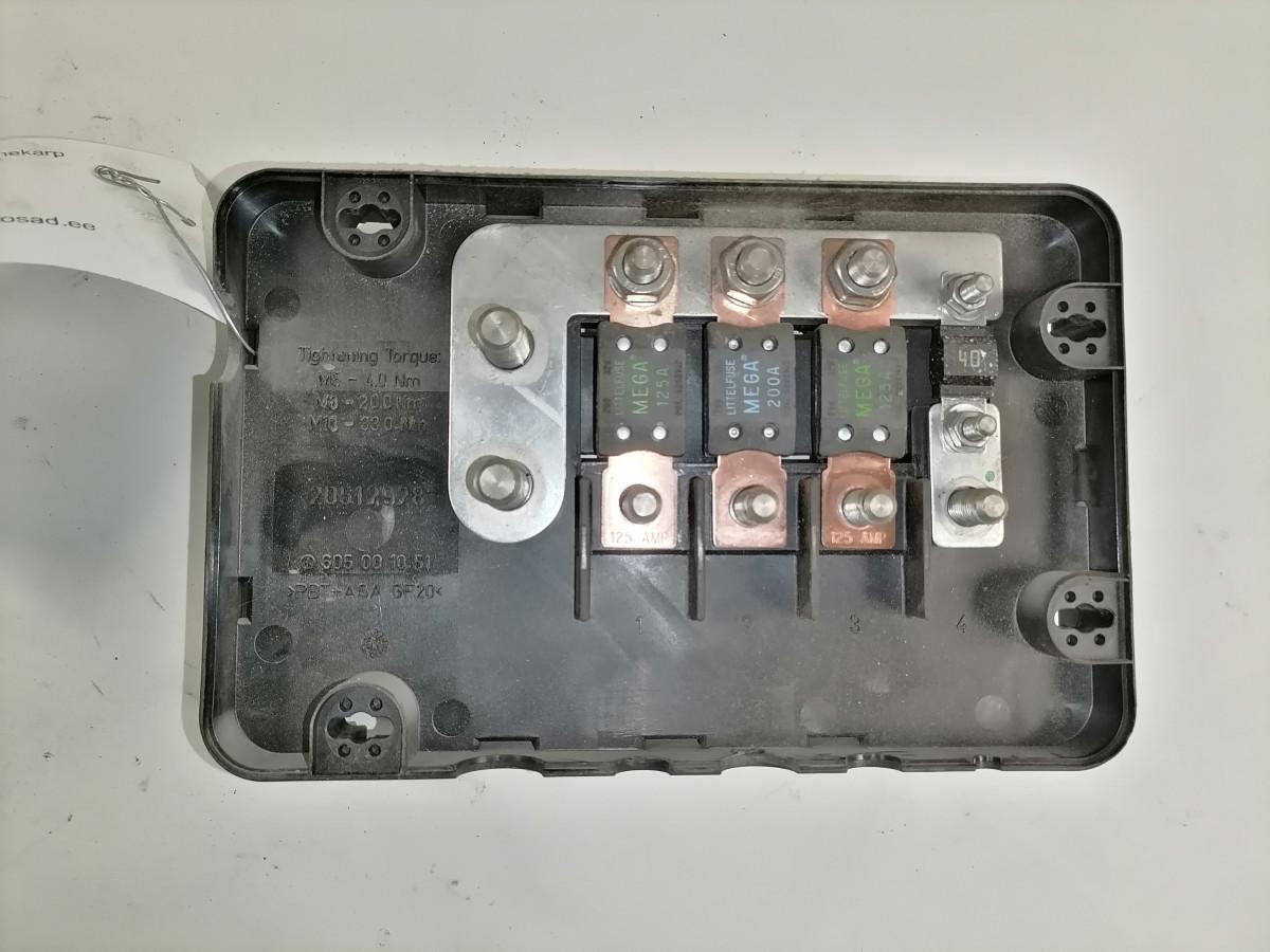 Volvo Fuse box 20512928 - Fusible pour Camion: photos 4 Volvo Fuse box 20512928 - Fusible pour Camion: photos 4