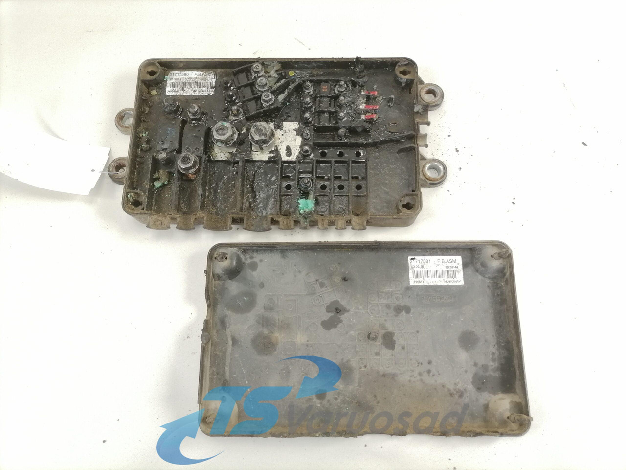 Volvo Fuse box 21717590 - Fusible pour Camion: photos 4 Volvo Fuse box 21717590 - Fusible pour Camion: photos 4