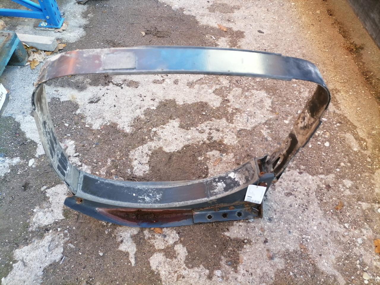 Volvo Kütusepaagi kandur, Volvo 20721537 - Réservoir de carburant pour Camion: photos 4 Volvo Kütusepaagi kandur, Volvo 20721537 - Réservoir de carburant pour Camion: photos 4