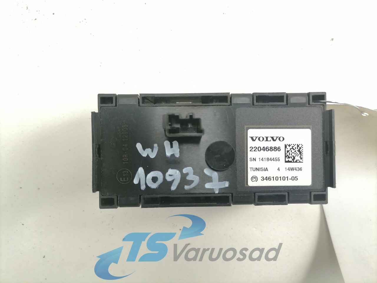 Volvo Lüliti, käiguvahetus 22046886 - Cabine pour Camion: photos 3 Volvo Lüliti, käiguvahetus 22046886 - Cabine pour Camion: photos 3