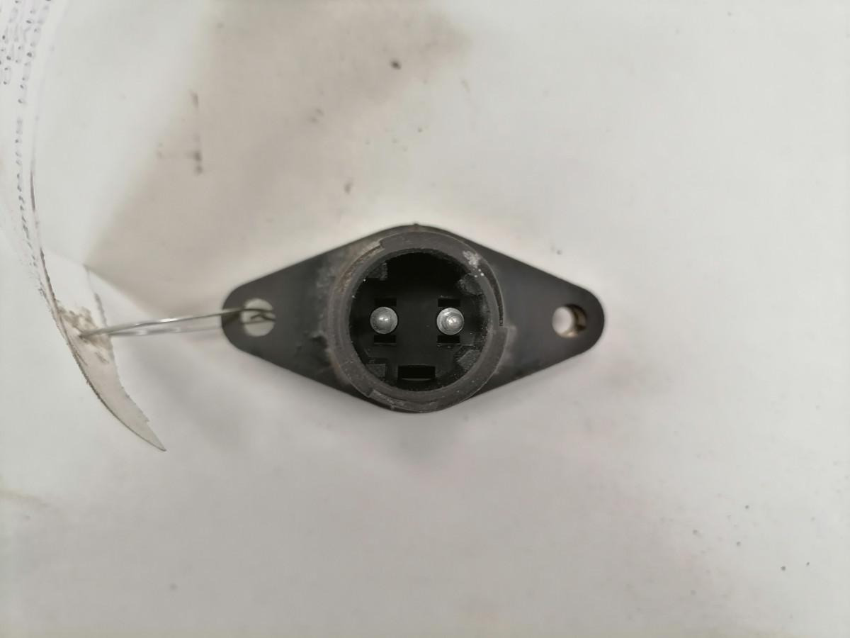 Volvo Mootori suretusnupp 20529281 - Relais pour Camion: photos 3 Volvo Mootori suretusnupp 20529281 - Relais pour Camion: photos 3