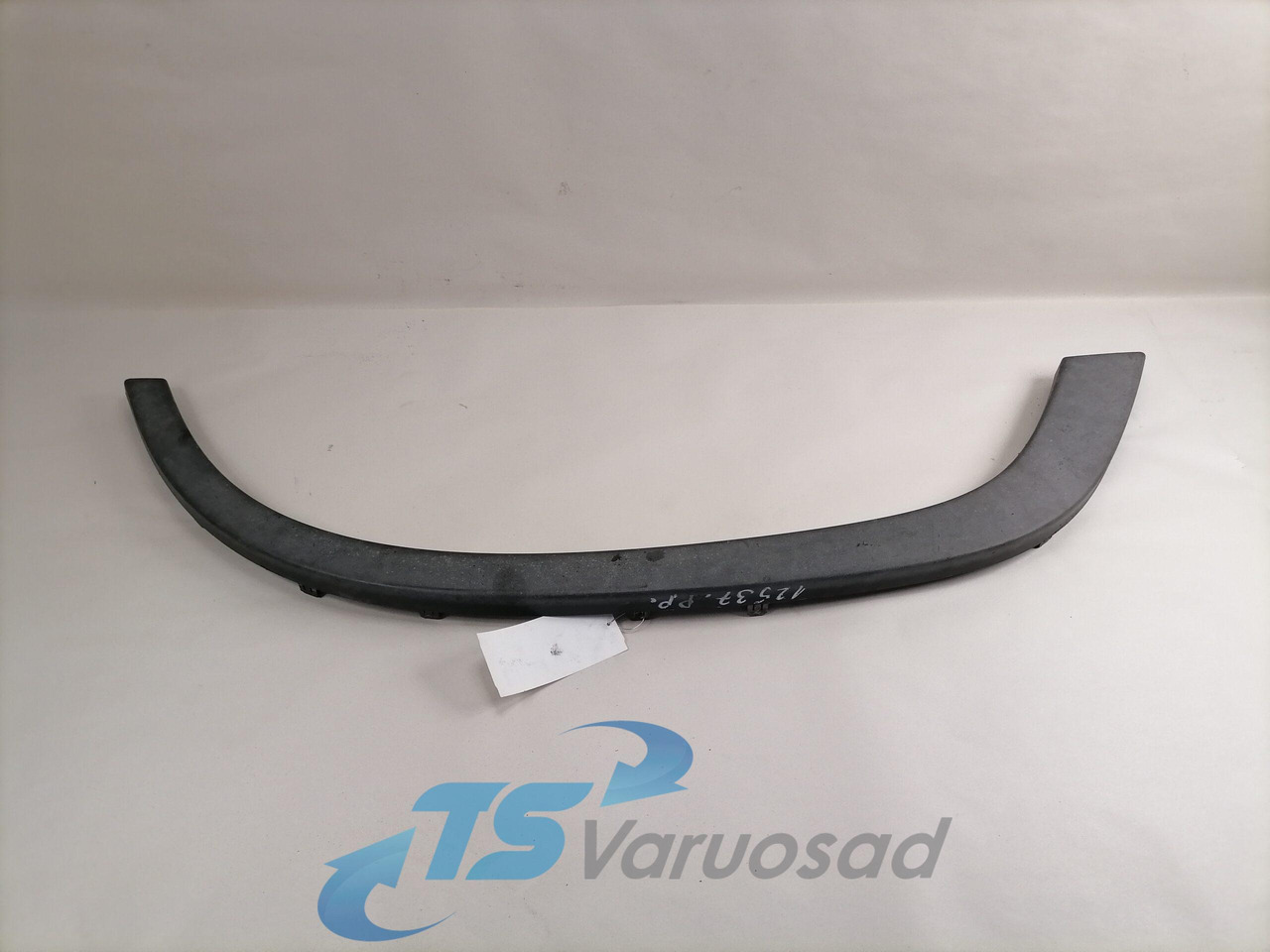 Volvo Poritiiva laiendus 84096590 - Pièce universelle pour Camion: photos 1 Volvo Poritiiva laiendus 84096590 - Pièce universelle pour Camion: photos 1