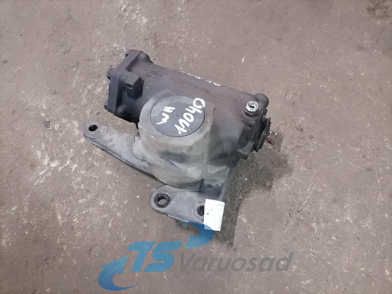 Volvo Steering box 21466592 - Boîtier de direction pour Camion: photos 1 Volvo Steering box 21466592 - Boîtier de direction pour Camion: photos 1
