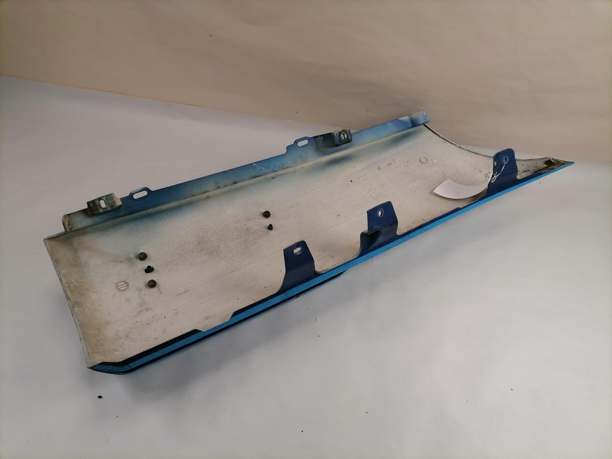 Volvo Volvo kabiini nurgapõsk, parem 20748396 - Calandre pour Camion: photos 4 Volvo Volvo kabiini nurgapõsk, parem 20748396 - Calandre pour Camion: photos 4