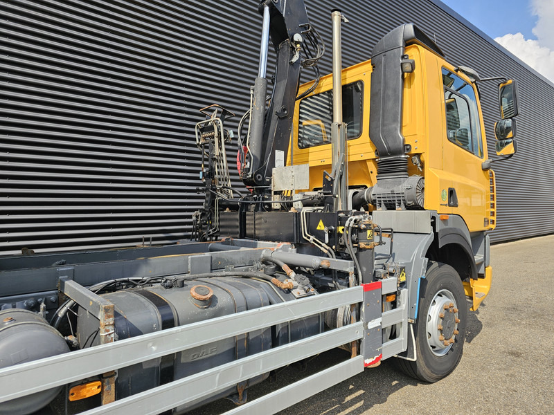 Camion, Camion grue DAF CF 75.250 4X4 / HIAB CRANE + TIPPER / MANUAL / SPRING: photos 18