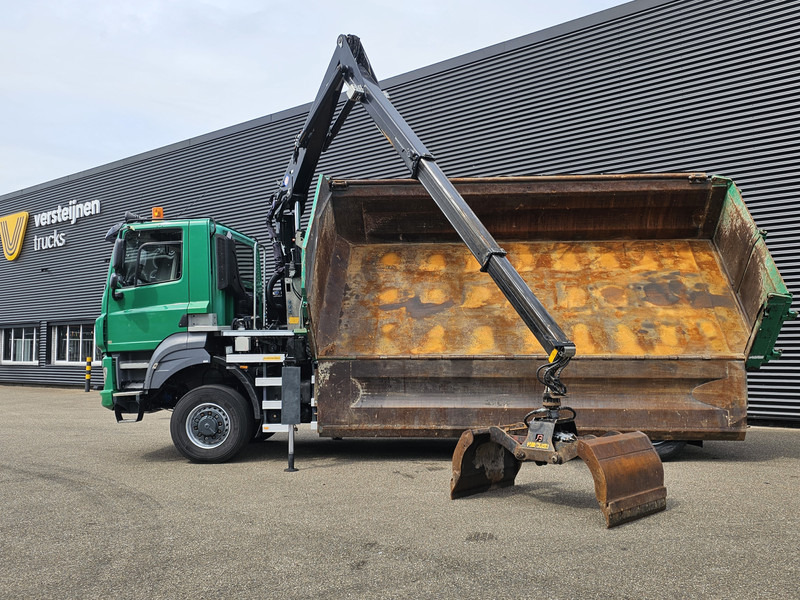 DAF TATRA T158/II 6X6 / HMF Z CRANE + 2 SIDE TIPPER - Camion benne, Camion grue: photos 3 DAF TATRA T158/II 6X6 / HMF Z CRANE + 2 SIDE TIPPER - Camion benne, Camion grue: photos 3