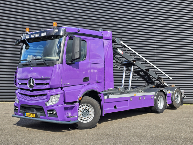 Mercedes-Benz AROCS 3345 6x2 / CABLE - CONTAINER SYSTEM - Camion - système de câble: photos 1 Mercedes-Benz AROCS 3345 6x2 / CABLE - CONTAINER SYSTEM - Camion - système de câble: photos 1