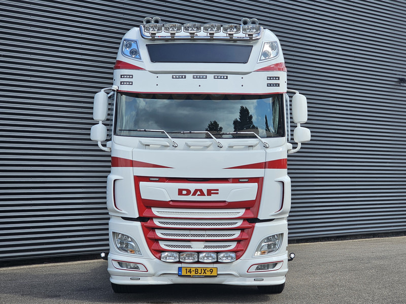 DAF XF480 / 6x2/4 / LIFT STEERING AXLE - Tracteur routier: photos 3 DAF XF480 / 6x2/4 / LIFT STEERING AXLE - Tracteur routier: photos 3