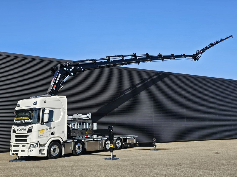 Scania R590 V8 / 8X2 / HIAB 1188 + JIB + WINCH - Tracteur routier: photos 1 Scania R590 V8 / 8X2 / HIAB 1188 + JIB + WINCH - Tracteur routier: photos 1