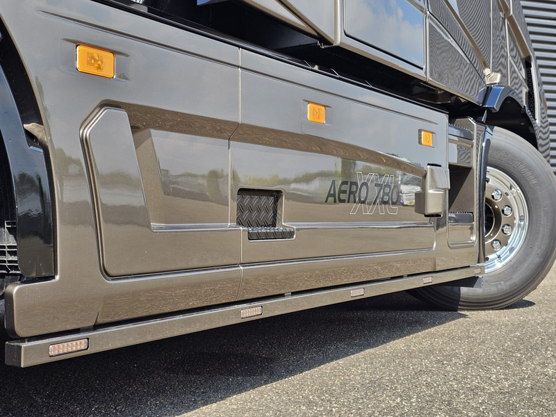 Tracteur routier Volvo VT5 AERO 780 XXL / 6x2 TORPEDO / BOOGIE / SPECIAL / SHOW: photos 11