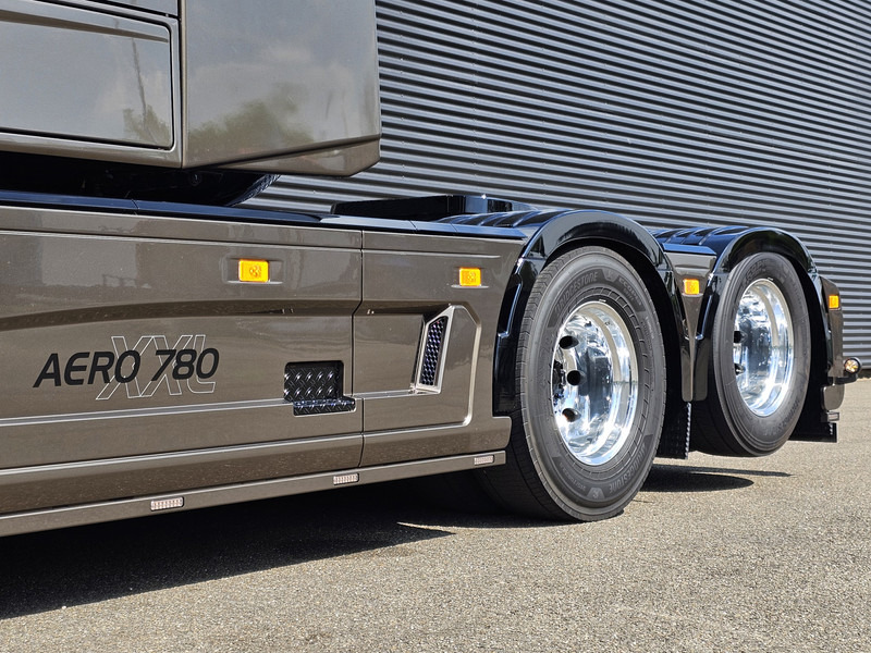 Tracteur routier Volvo VT5 AERO 780 XXL / 6x2 TORPEDO / BOOGIE / SPECIAL / SHOW: photos 14
