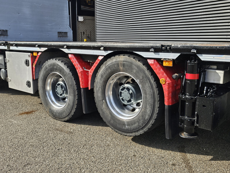 Camion grue Volvo FH 16.650 8x4 / HIAB 105 t/m CRANE / KRAN: photos 10