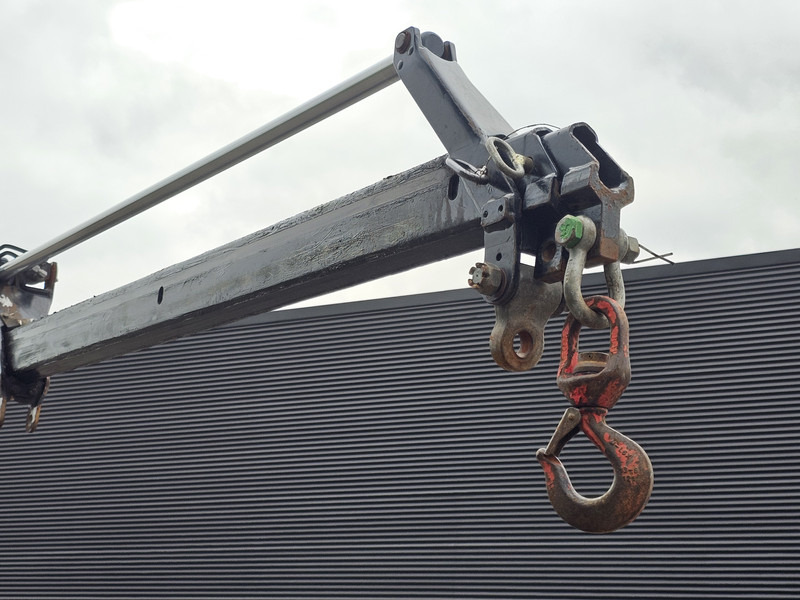 Volvo FH 540 8x2 / 85 t/m CRANE / JIB / WINCH / KRAN - Camion plateau, Camion grue: photos 5 Volvo FH 540 8x2 / 85 t/m CRANE / JIB / WINCH / KRAN - Camion plateau, Camion grue: photos 5