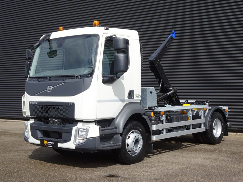 Volvo FL 240 /4X2 / HAAKARM / AMPIROLLE / !!NEW!! - Camion ampliroll: photos 1 Volvo FL 240 /4X2 / HAAKARM / AMPIROLLE / !!NEW!! - Camion ampliroll: photos 1