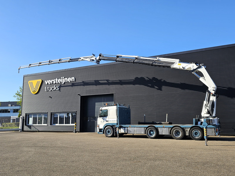 Volvo FM 420 8x2 / HMF 55 t/m CRANE + JIB - Camion grue: photos 4 Volvo FM 420 8x2 / HMF 55 t/m CRANE + JIB - Camion grue: photos 4