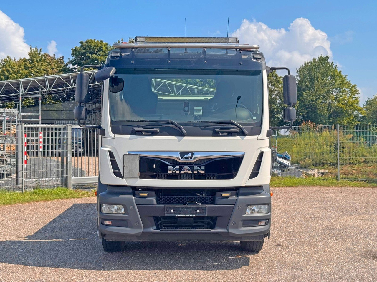 MAN 18.320 4X2 Meiller 3. Seitenkipper Top Zustand en leasing occasion MAN 18.320 4X2 Meiller 3. Seitenkipper Top Zustand: photos 16