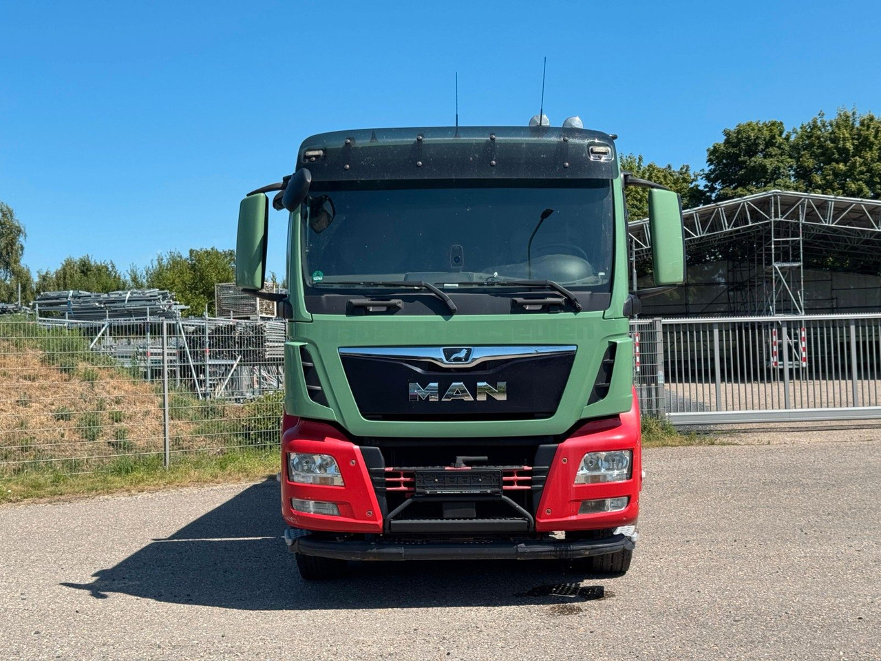 MAN 26.460 6x2 Meiller 3. Seitenkipper - Camion benne: photos 5 MAN 26.460 6x2 Meiller 3. Seitenkipper - Camion benne: photos 5