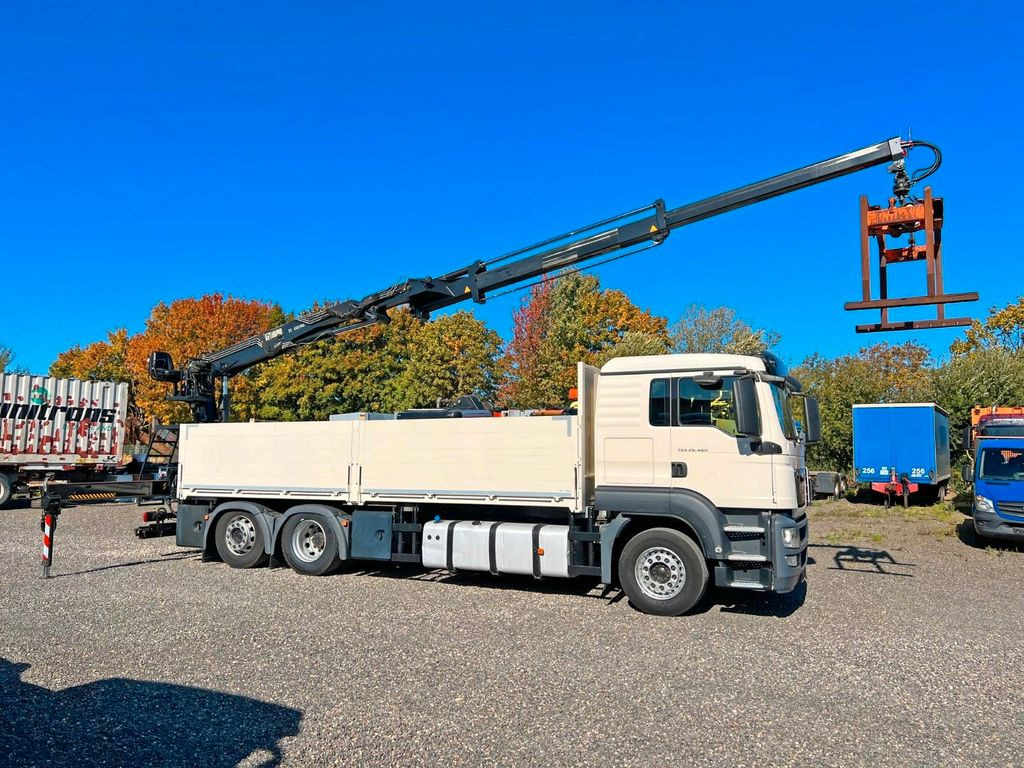 MAN 26.480 6X2 Baustoff mit Kran HIAB Top Zustand - Camion grue, Camion plateau: photos 2 MAN 26.480 6X2 Baustoff mit Kran HIAB Top Zustand - Camion grue, Camion plateau: photos 2
