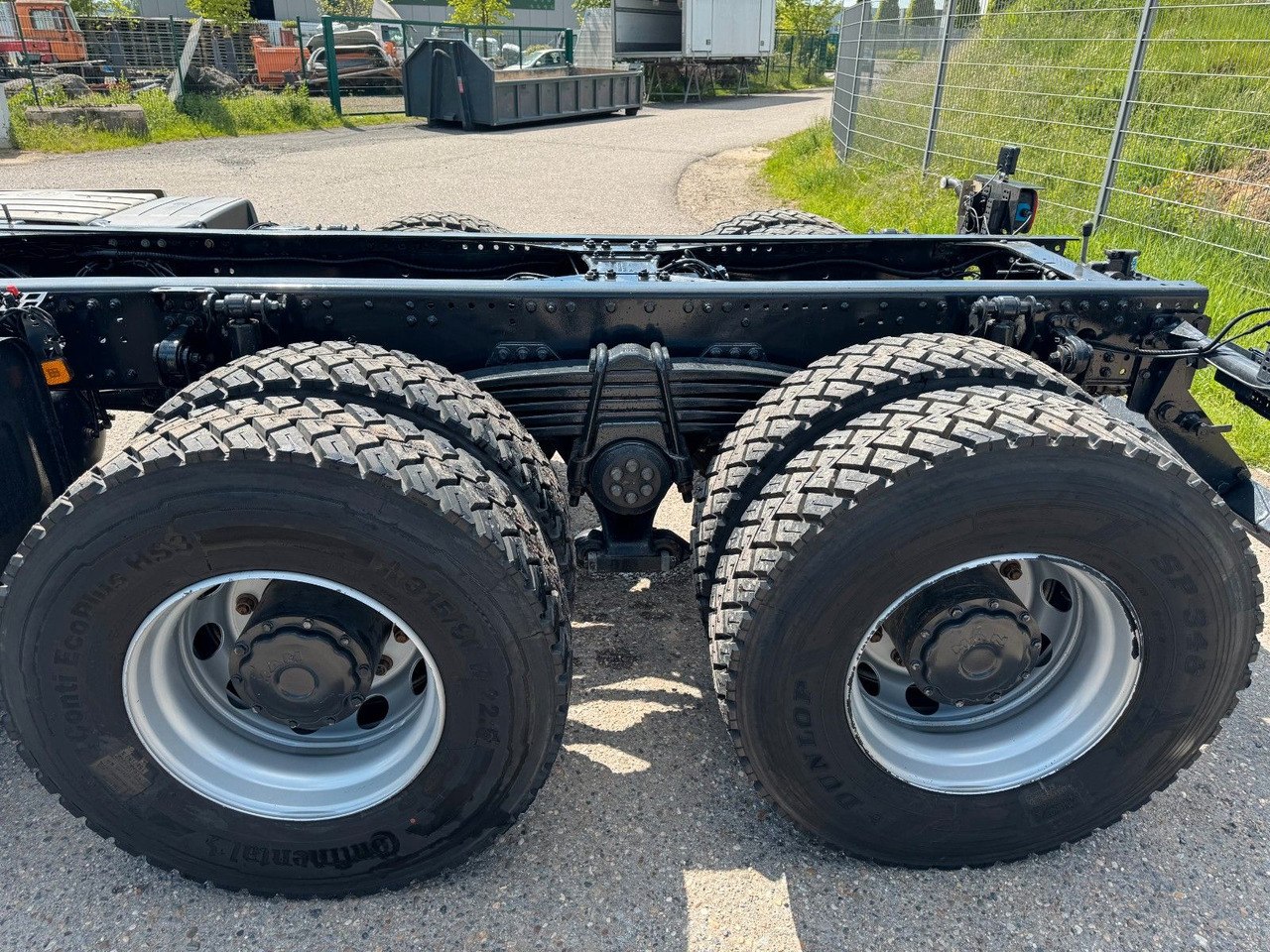 Camion benne MAN 35.470 8X4 Kipperfahrgestell Reifen 12 X NEU Top: photos 14 Camion benne MAN 35.470 8X4 Kipperfahrgestell Reifen 12 X NEU Top: photos 14